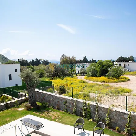 Villa Bd498- 4 With Private Pool In Gumusluk