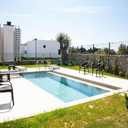 Bd498- 4 With Private Pool In Gumusluk Villa *