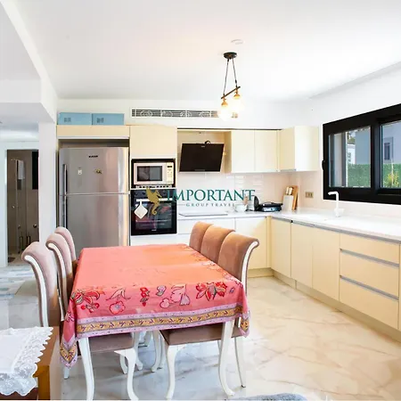 فيلة Bd498- 4 With Private Pool In Gumusluk *